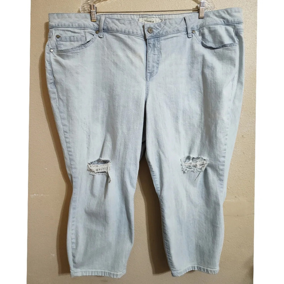 Torrid Light Wash Skinny Denim Jeans Size 26 - Picture 1 of 5